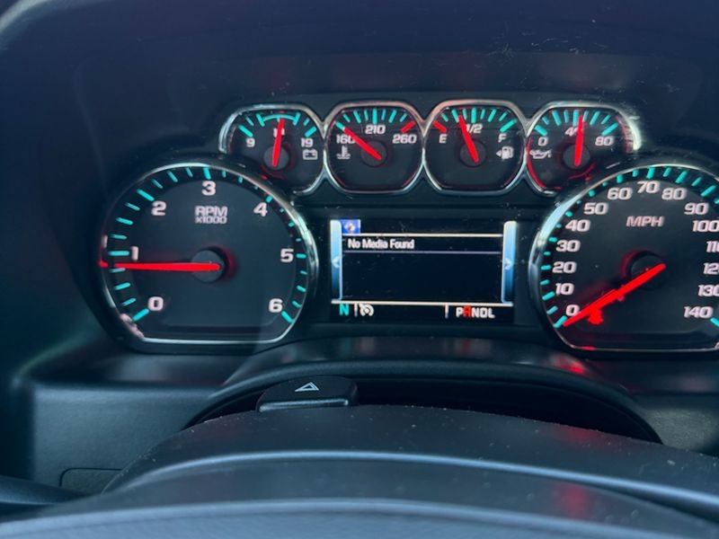 Chevrolet Silverado 1500 4WD Crew Cab 143.5" LTZ w/1LZ 2018