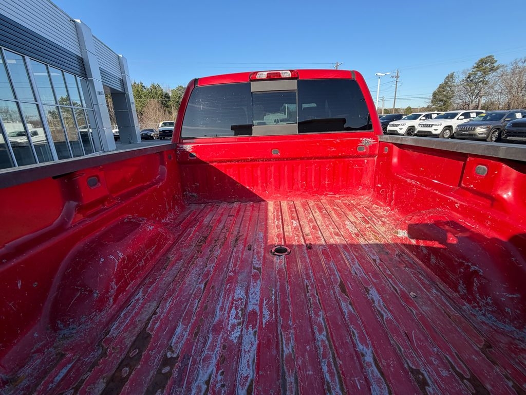 Chevrolet Silverado 2500HD Built After Aug 14 4WD Crew Cab 153.7" LT 2015