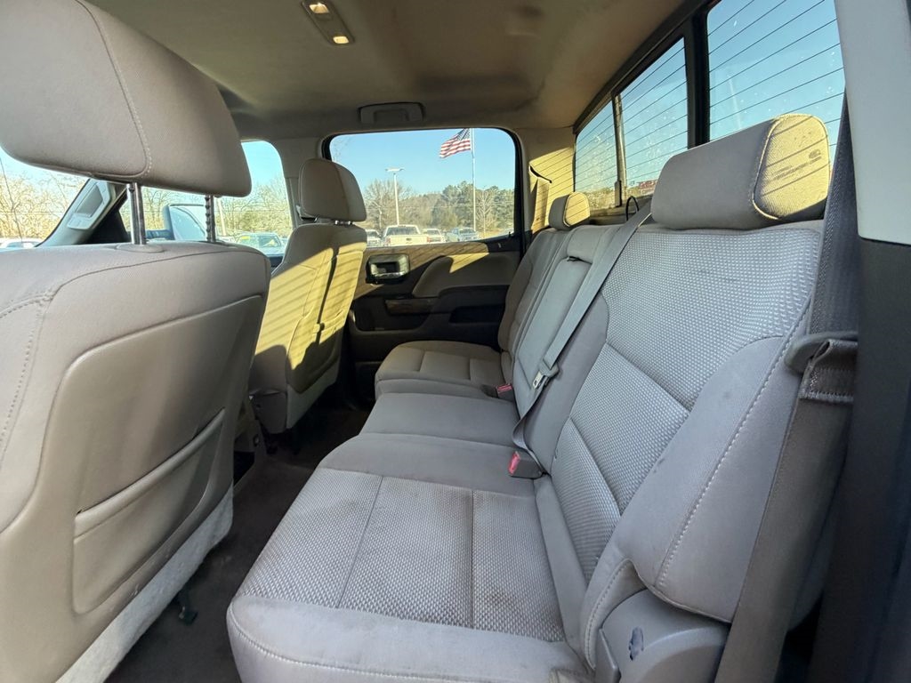 Chevrolet Silverado 2500HD Built After Aug 14 4WD Crew Cab 153.7" LT 2015