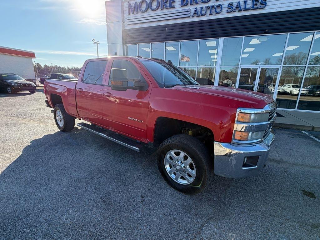 Chevrolet Silverado 2500HD Built After Aug 14 4WD Crew Cab 153.7" LT 2015