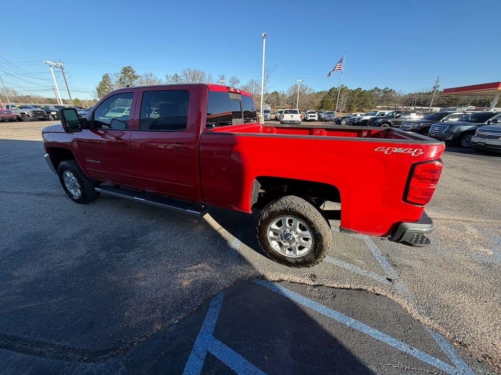 Chevrolet Silverado 2500HD Built After Aug 14 4WD Crew Cab 153.7" LT 2015
