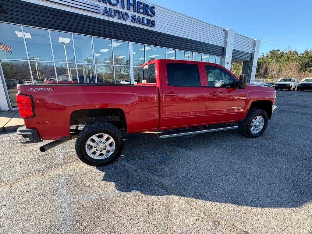Chevrolet Silverado 2500HD Built After Aug 14 4WD Crew Cab 153.7" LT 2015
