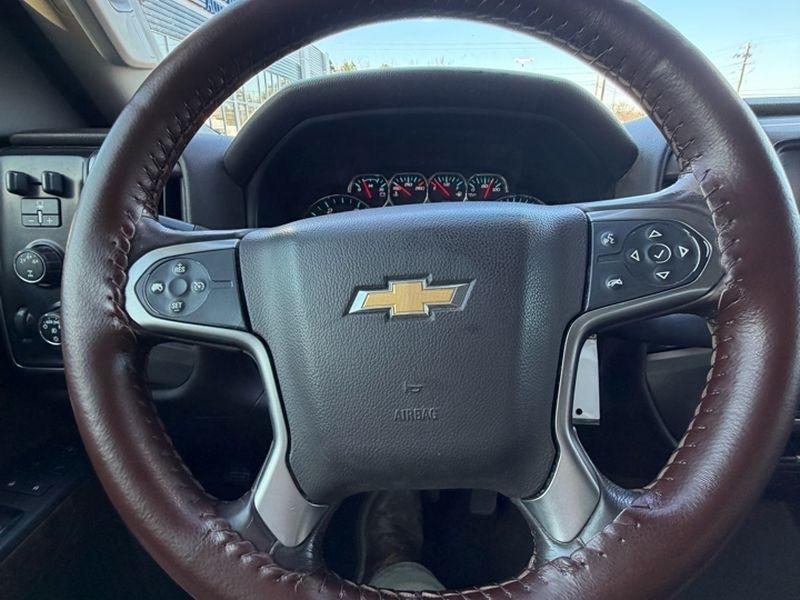 Chevrolet Silverado 2500HD Built After Aug 14 4WD Crew Cab 153.7" LT 2015