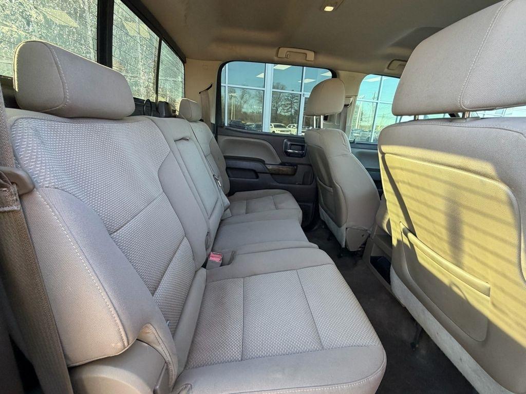 Chevrolet Silverado 2500HD Built After Aug 14 4WD Crew Cab 153.7" LT 2015