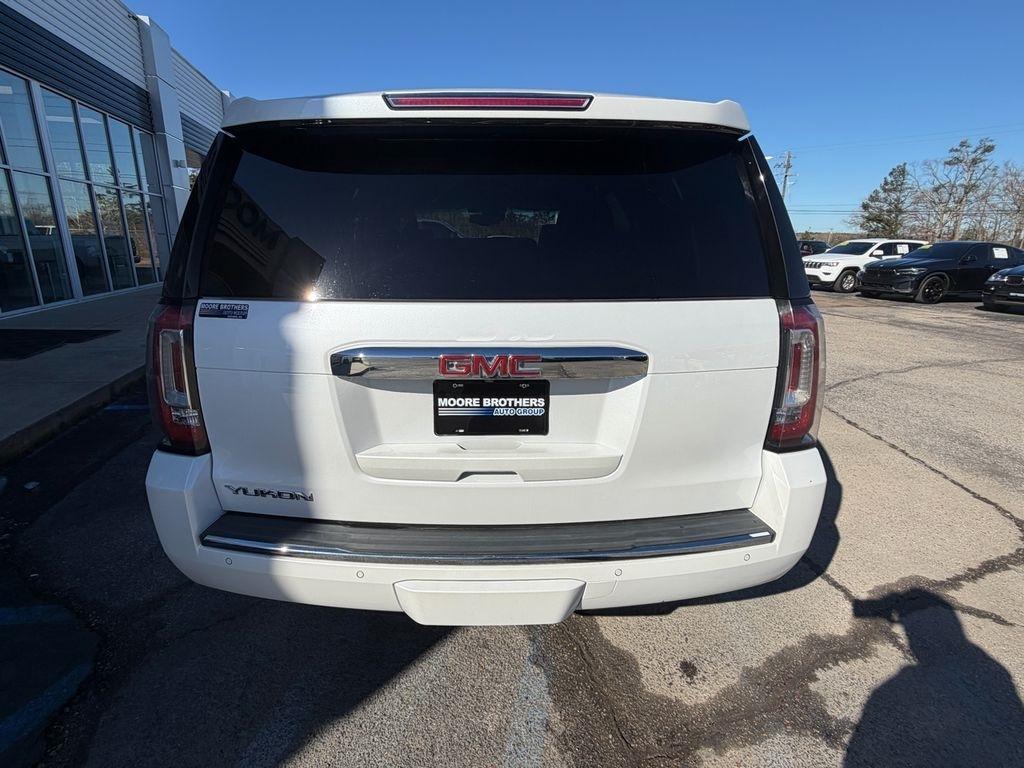 GMC Yukon 4WD 4dr Denali 2017