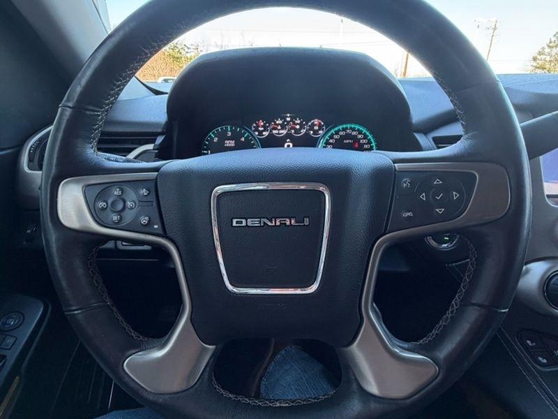 GMC Yukon 4WD 4dr Denali 2017