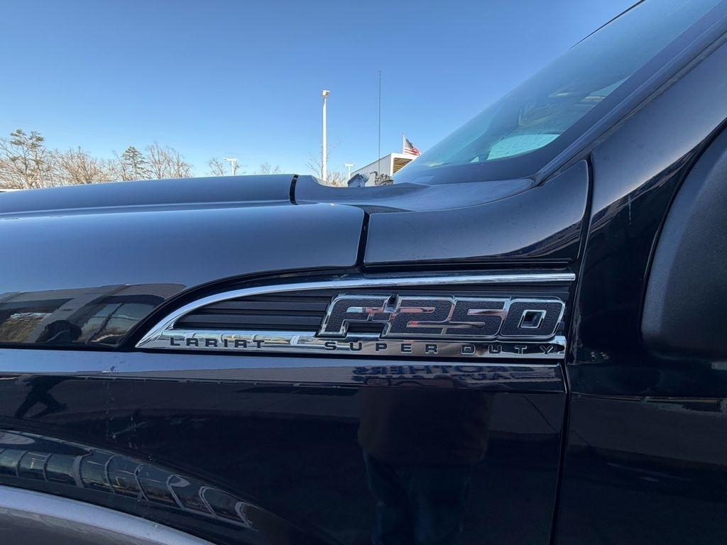 Ford Super Duty F-250 SRW 4WD Crew Cab 172" King Ranch 2016