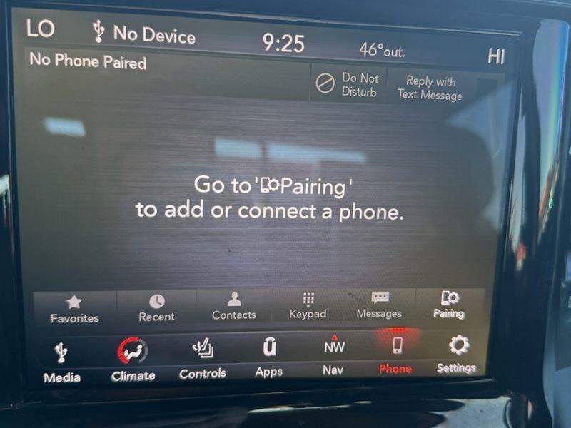 RAM 1500 Laramie 4x4 Crew Cab 5'7" Box 2021