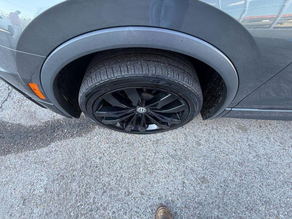 Volkswagen Tiguan 2.0T SE R-Line Black FWD 2020