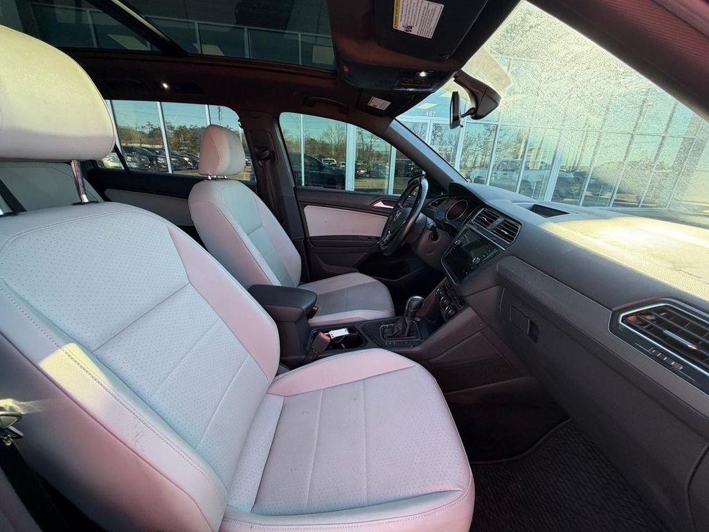 Volkswagen Tiguan 2.0T SE R-Line Black FWD 2020