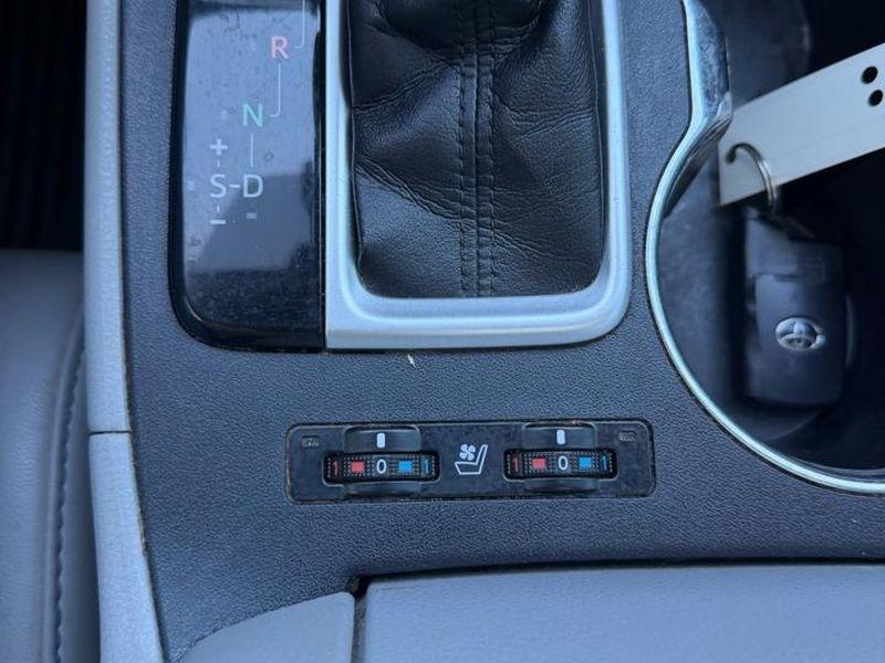 Toyota Highlander Hybrid Limited V6 AWD (Natl) 2018