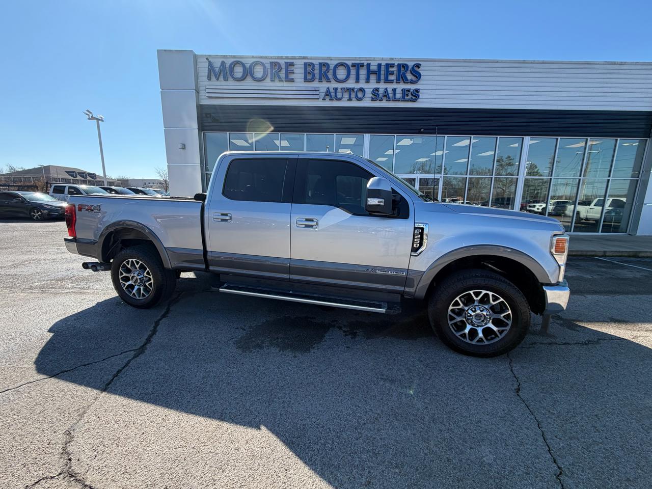 2022 Ford Super Duty F-250 SRW 4WD Crew Cab 172" Lariat