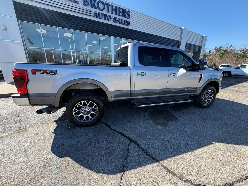Ford Super Duty F-250 SRW 4WD Crew Cab 172" Lariat 2022