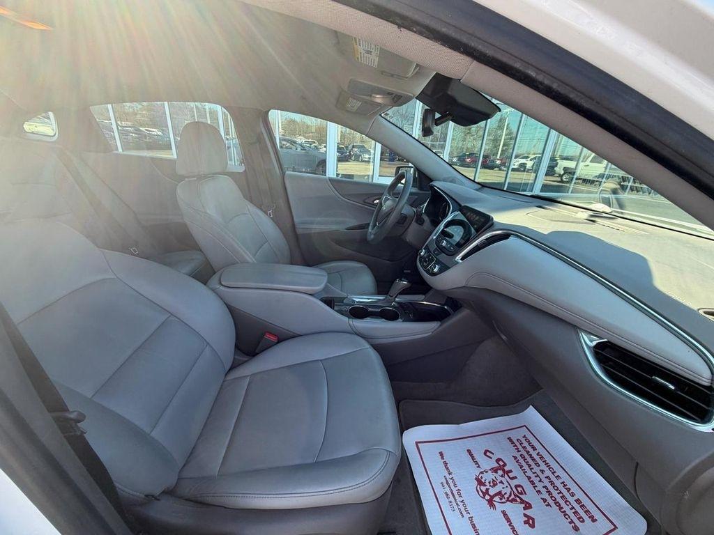 Chevrolet Malibu 4dr Sdn LT w/1LT 2016