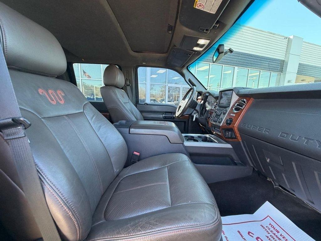 Ford Super Duty F-250 SRW 4WD Crew Cab 172" Platinum 2016