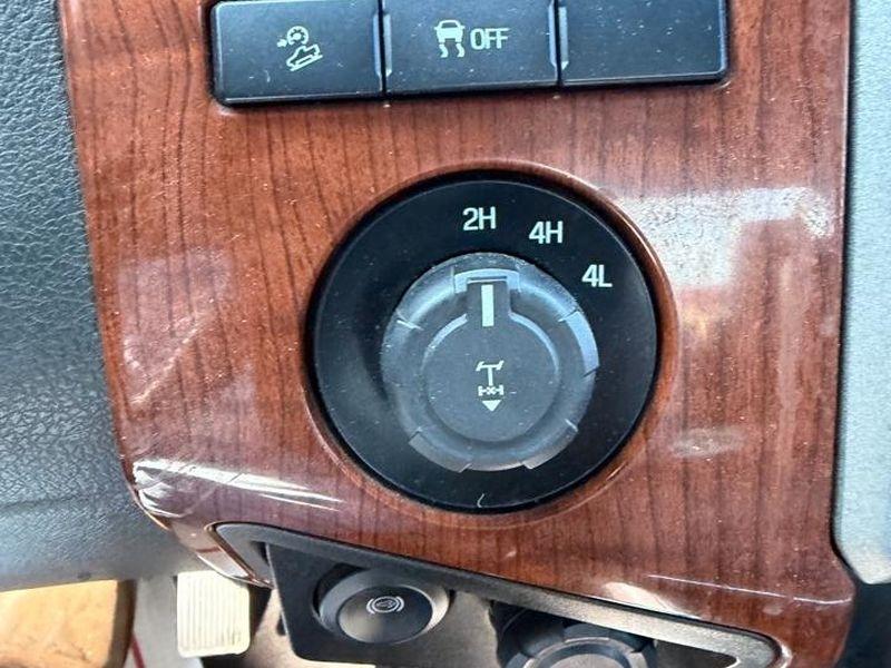 Ford Super Duty F-250 SRW 4WD Crew Cab 172" Platinum 2016