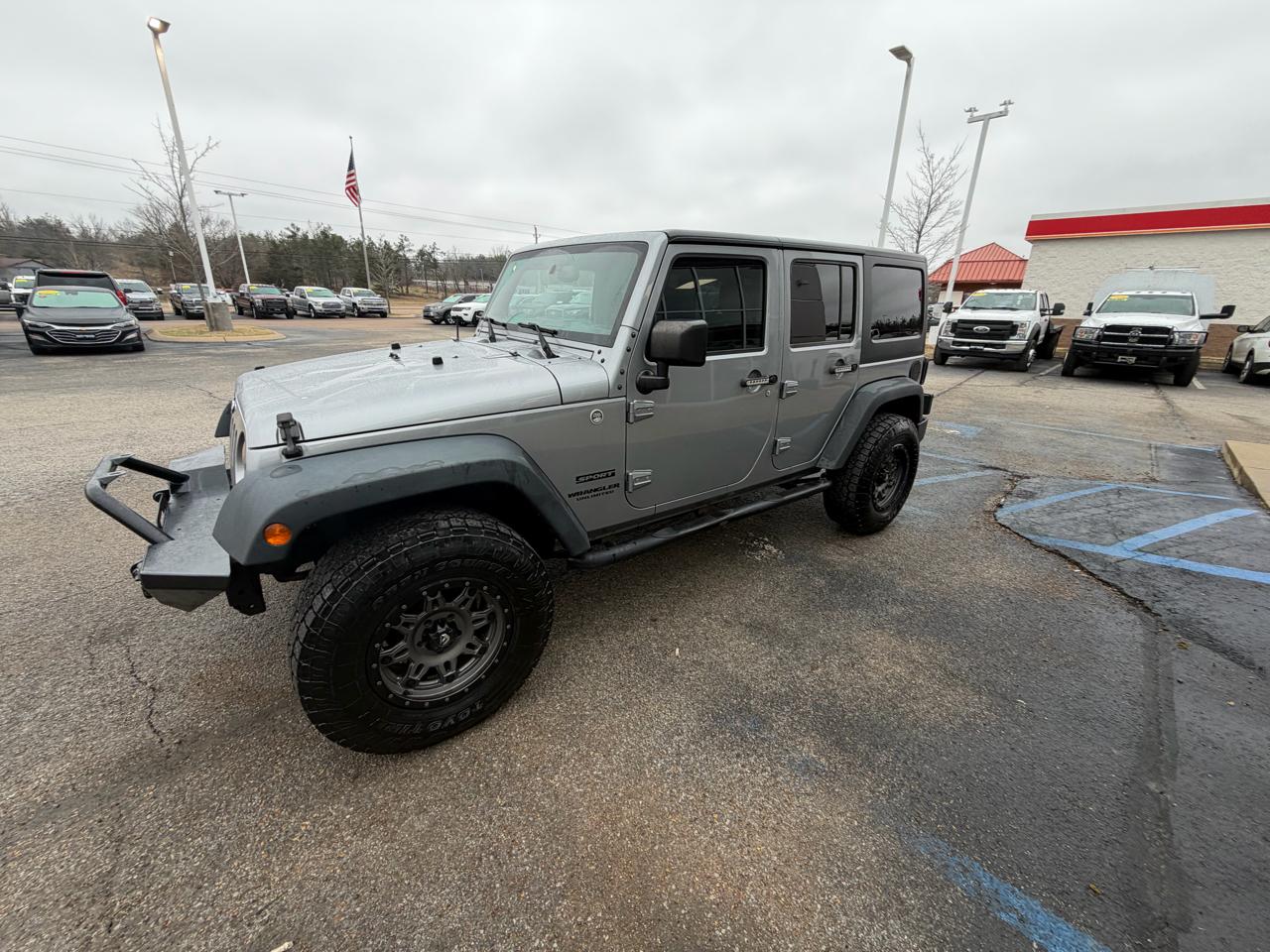 Jeep Wrangler Unlimited 4WD 4dr Sport 2015