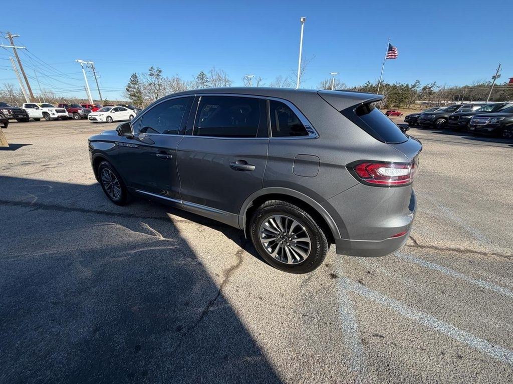 Lincoln Nautilus Standard AWD 2021