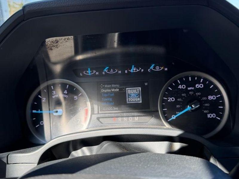 Ford Super Duty F-250 SRW XLT 4WD Crew Cab 8' Box 2022