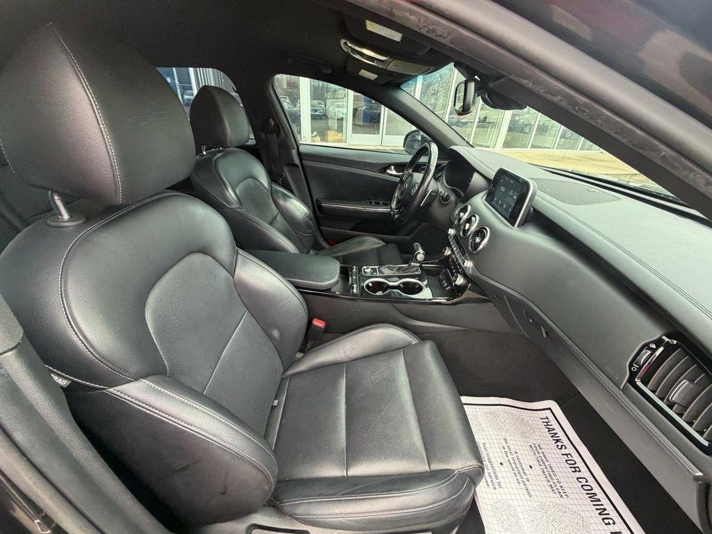 Kia Stinger GT-Line RWD 2021