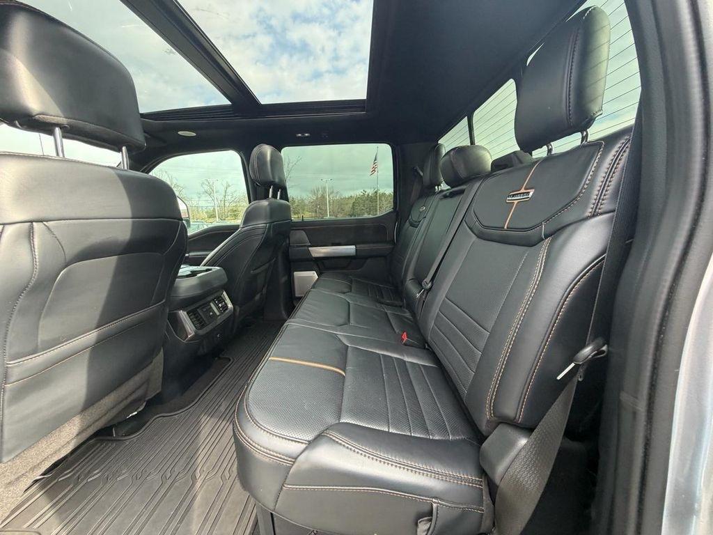 Ford Super Duty F-250 SRW Platinum 4WD Crew Cab 8' Box 2024