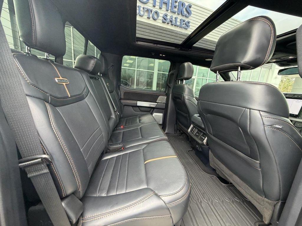 Ford Super Duty F-250 SRW Platinum 4WD Crew Cab 8' Box 2024