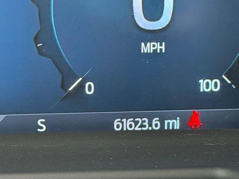 Ford Super Duty F-250 SRW Platinum 4WD Crew Cab 8' Box 2024