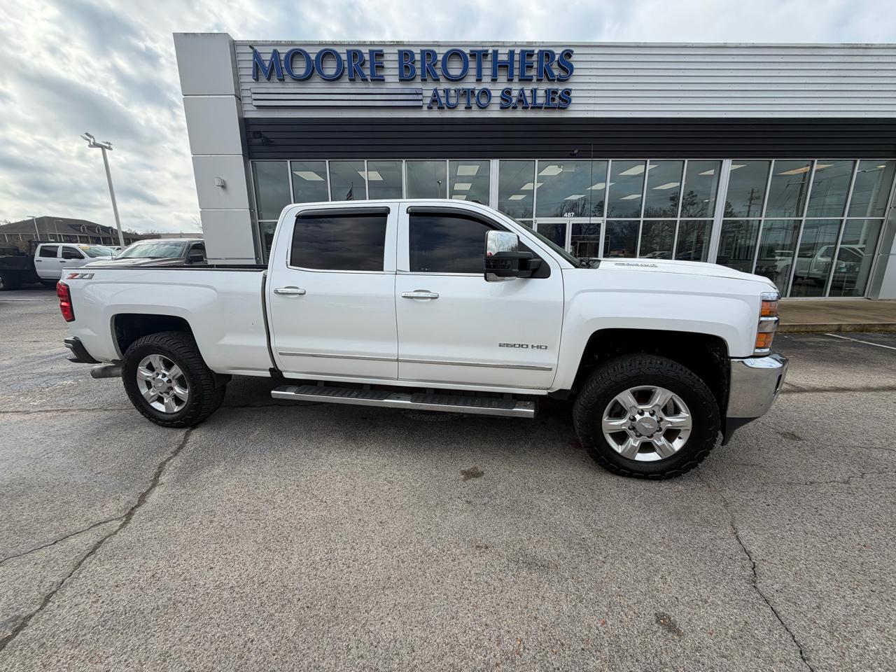 2018 Chevrolet Silverado 2500HD 4WD Crew Cab 153.7" LTZ