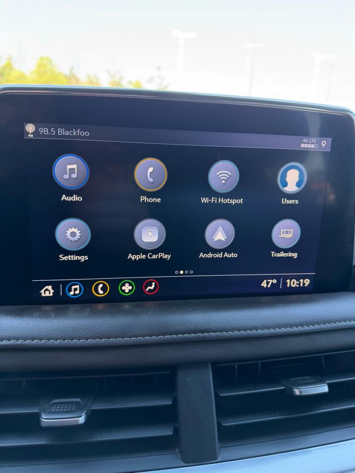 GMC Yukon XL 4WD 4dr SLT 2021