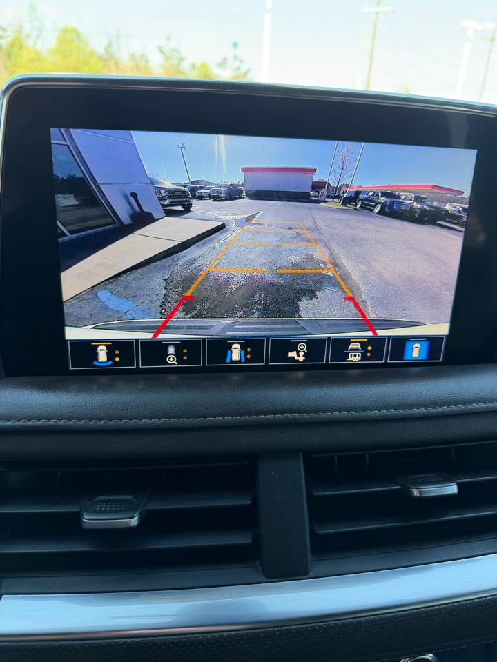 GMC Yukon XL 4WD 4dr SLT 2021