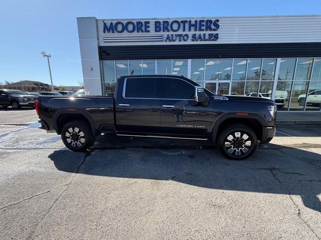 2024 GMC Sierra 2500HD 4WD Crew Cab 159" Denali