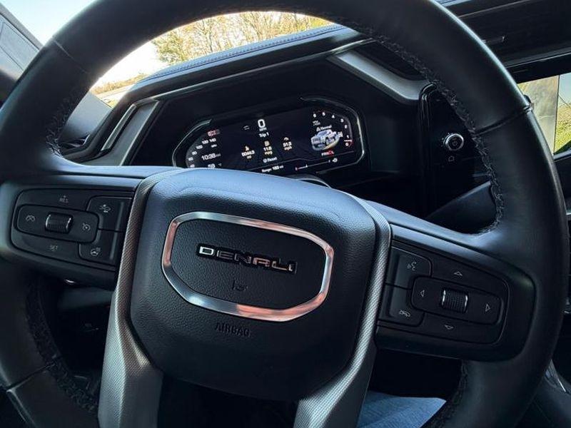 GMC Sierra 2500HD 4WD Crew Cab 159" Denali 2024