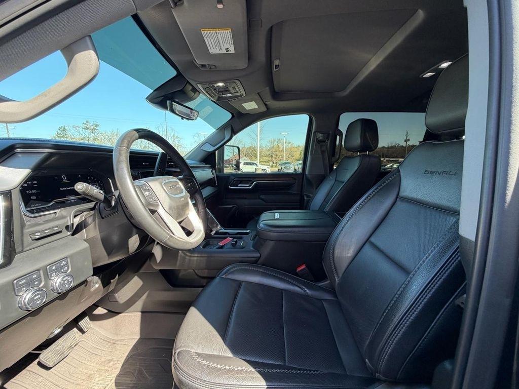 GMC Sierra 2500HD 4WD Crew Cab 159" Denali 2024
