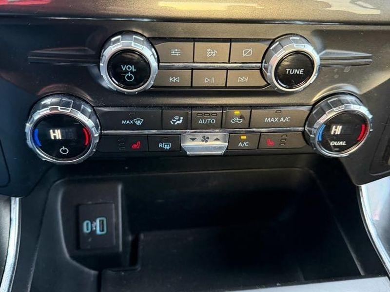 Ford F-150 4WD SuperCrew 139" FX4 2021