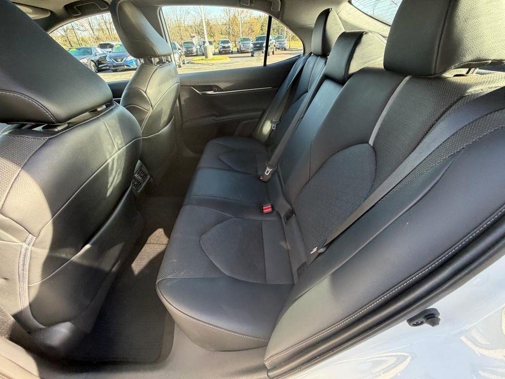 Toyota Camry XSE Auto AWD (Natl) 2021