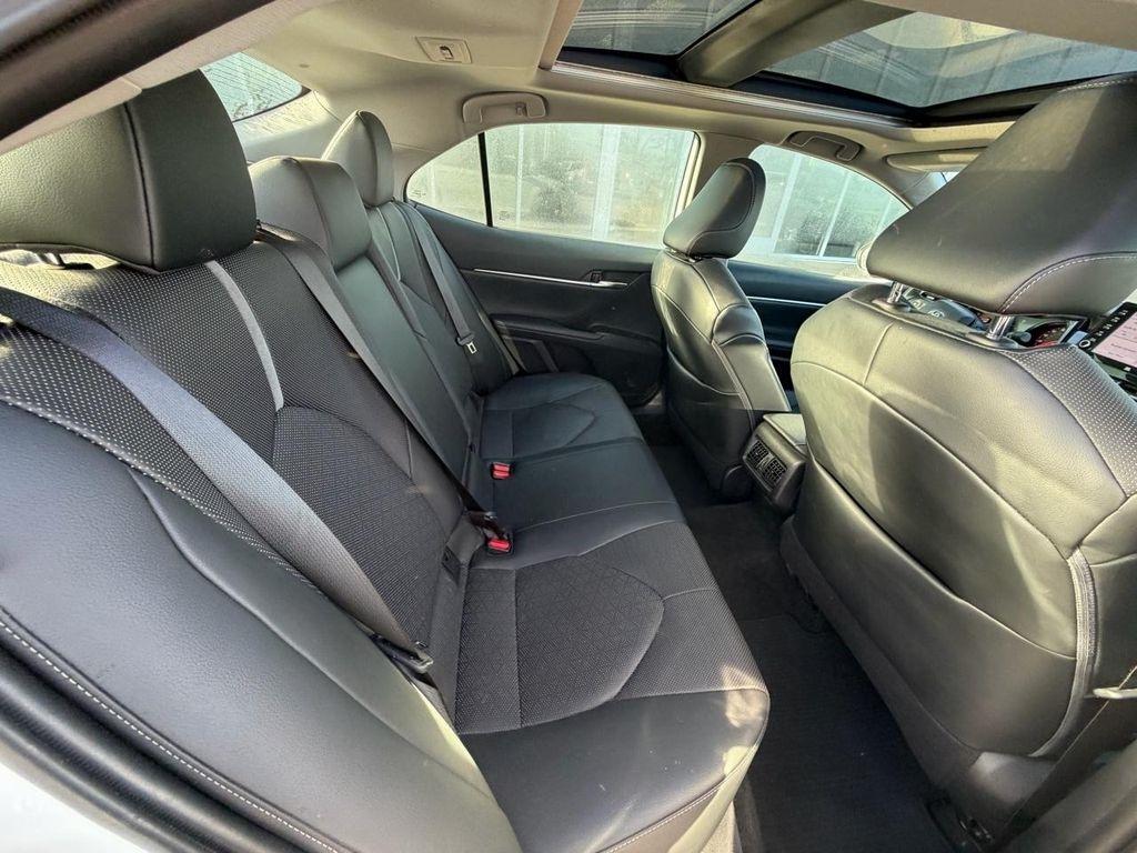 Toyota Camry XSE Auto AWD (Natl) 2021