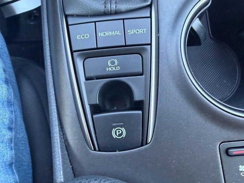 Toyota Camry XSE Auto AWD (Natl) 2021