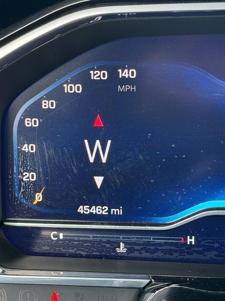 Chevrolet Silverado 1500 4WD Crew Cab 147" LT Trail Boss 2024