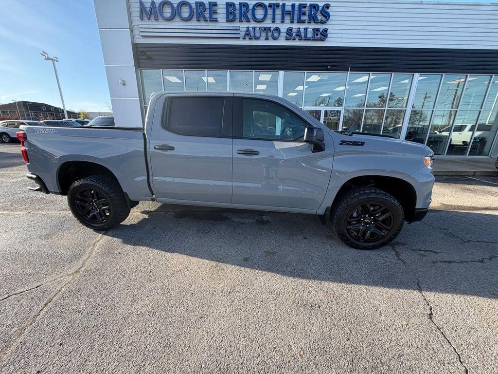 2024 Chevrolet Silverado 1500 4WD Crew Cab 147" LT Trail Boss