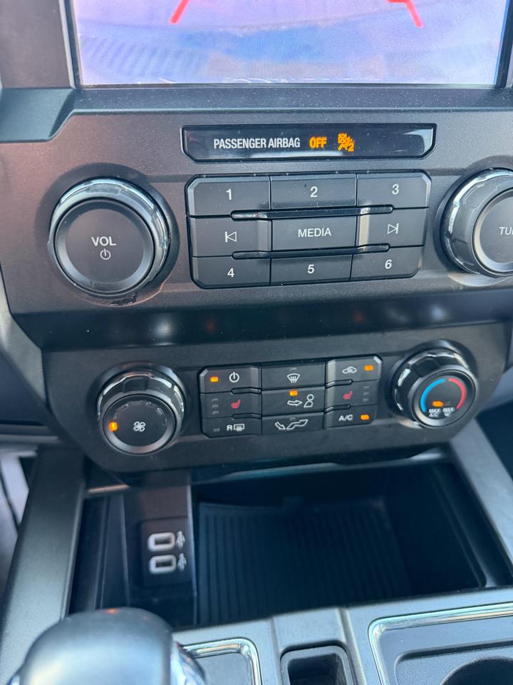 Ford F-150 Lariat 4WD SuperCrew 5.5' Box 2019