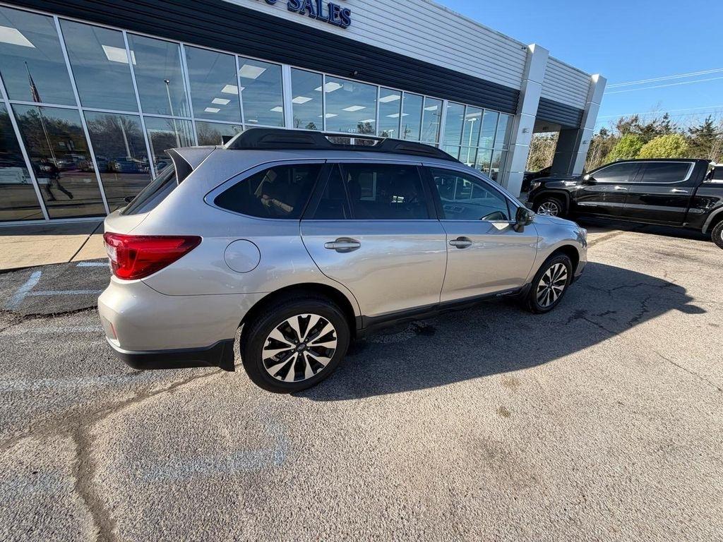 Subaru Outback 4dr Wgn 3.6R Limited 2016