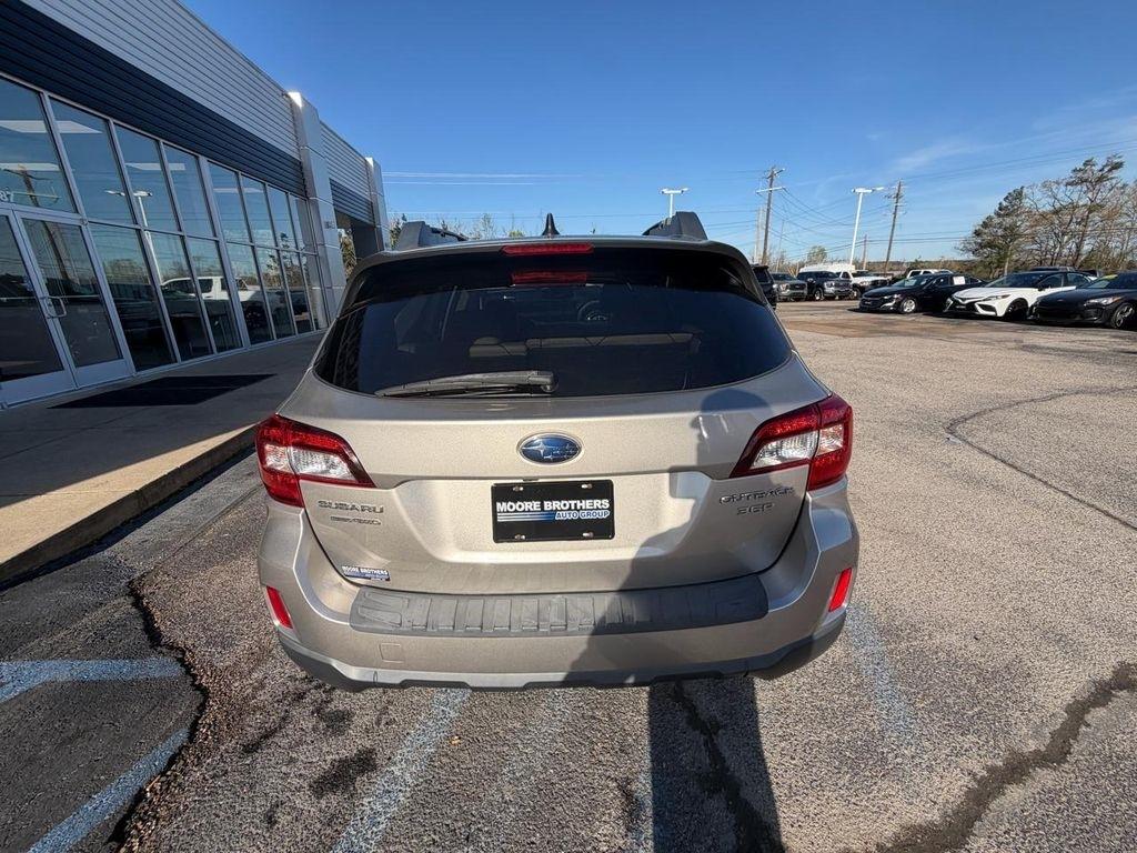 Subaru Outback 4dr Wgn 3.6R Limited 2016