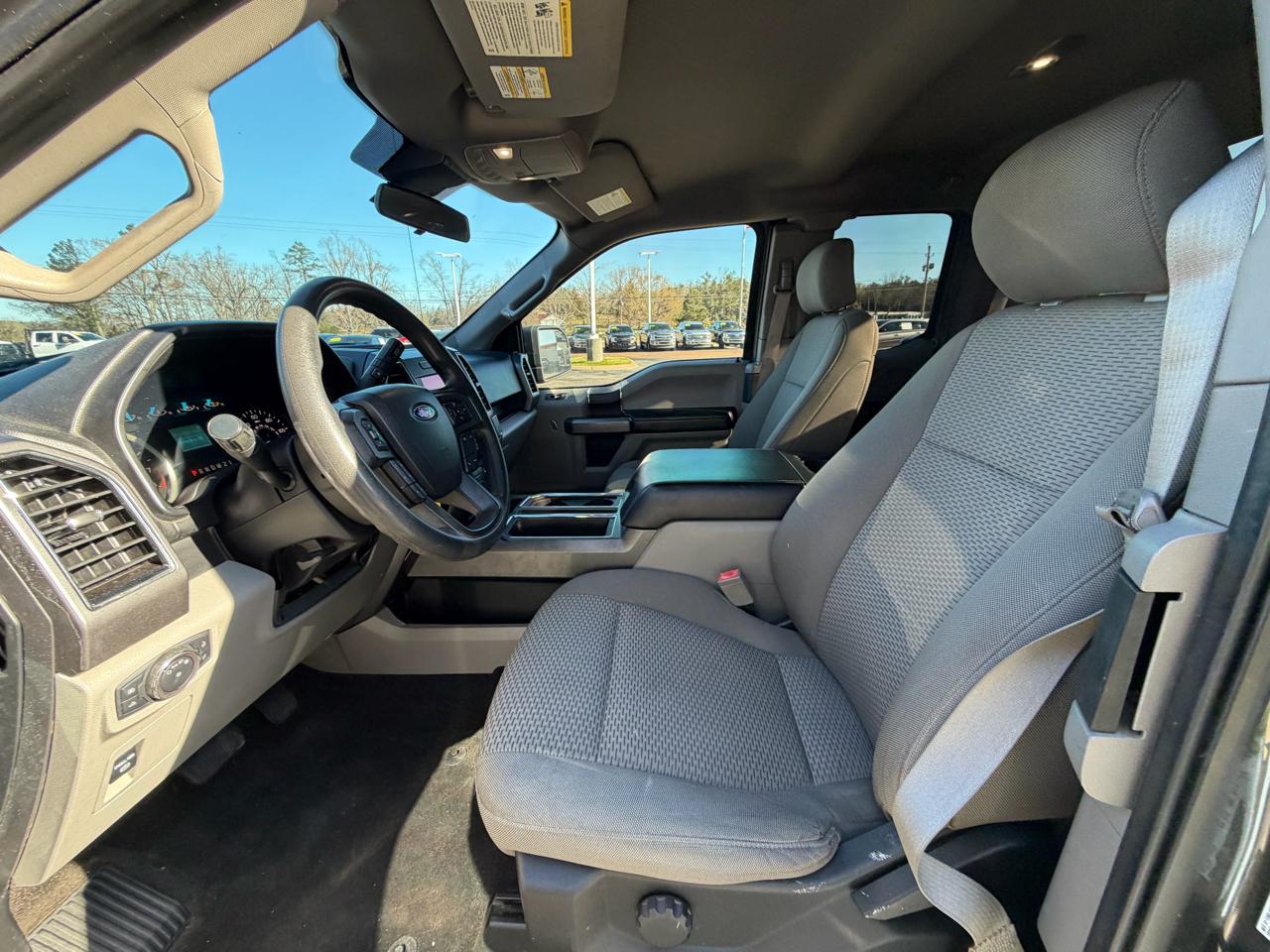 Ford F-150 SuperCab 2WD 2019