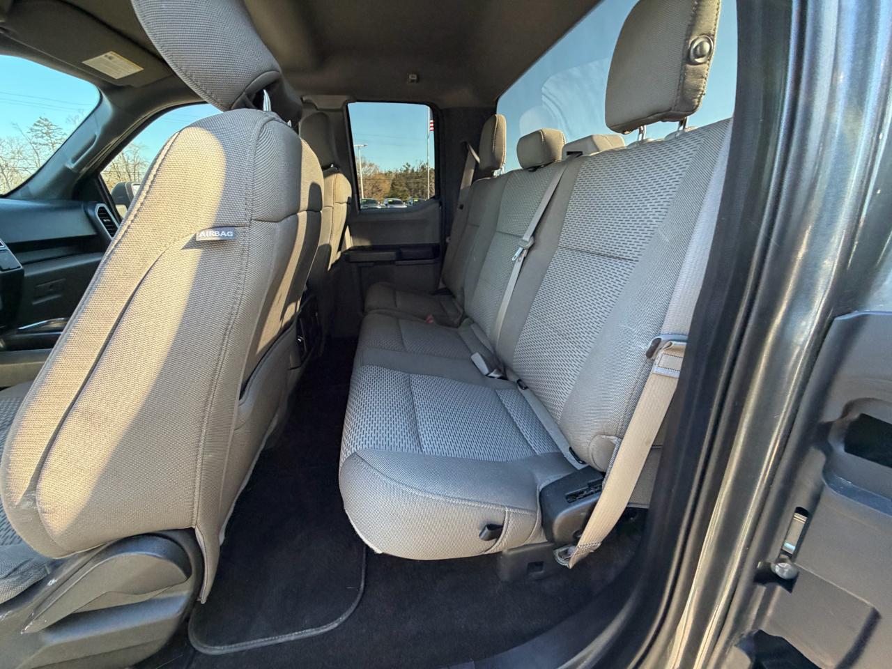 Ford F-150 SuperCab 2WD 2019