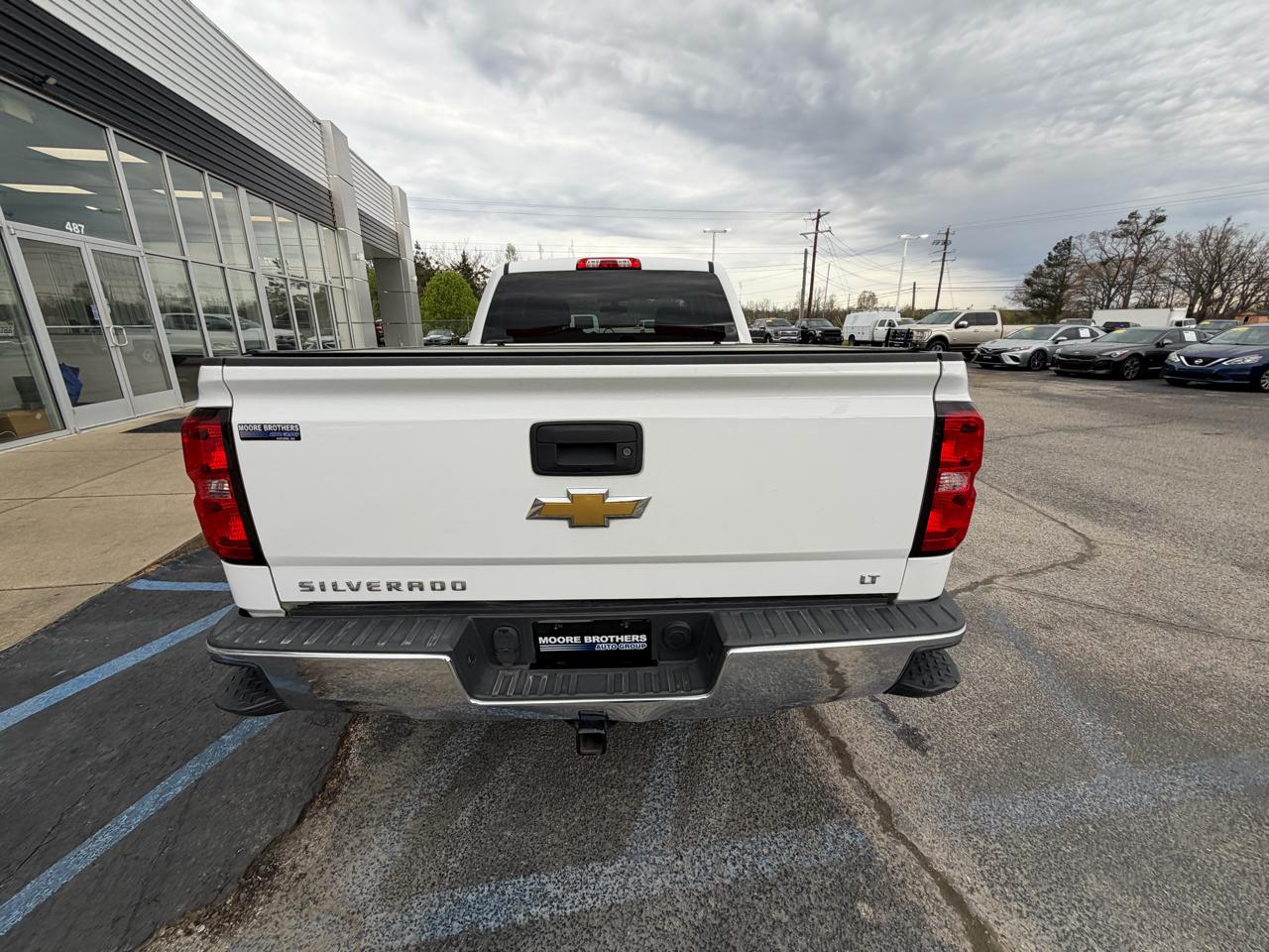 Chevrolet Silverado 1500 2WD Double Cab 143.5" LT w/1LT 2015