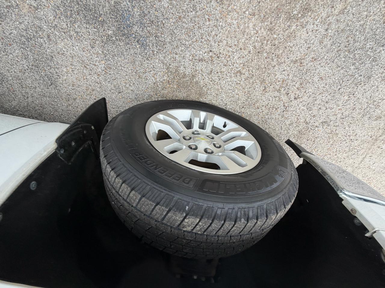 Chevrolet Silverado 1500 2WD Double Cab 143.5" LT w/1LT 2015