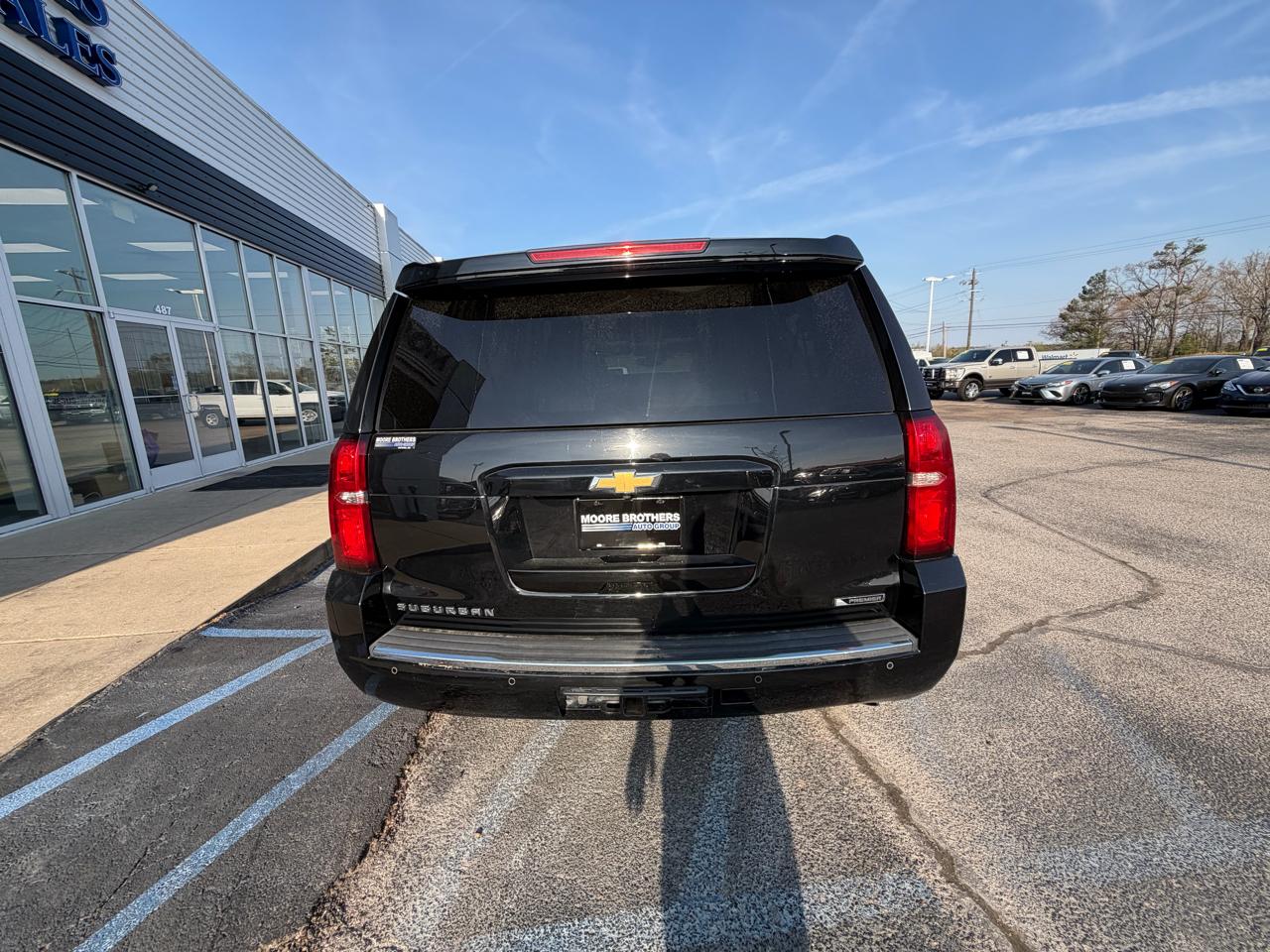 Chevrolet Suburban 2WD 4dr 1500 Premier 2018