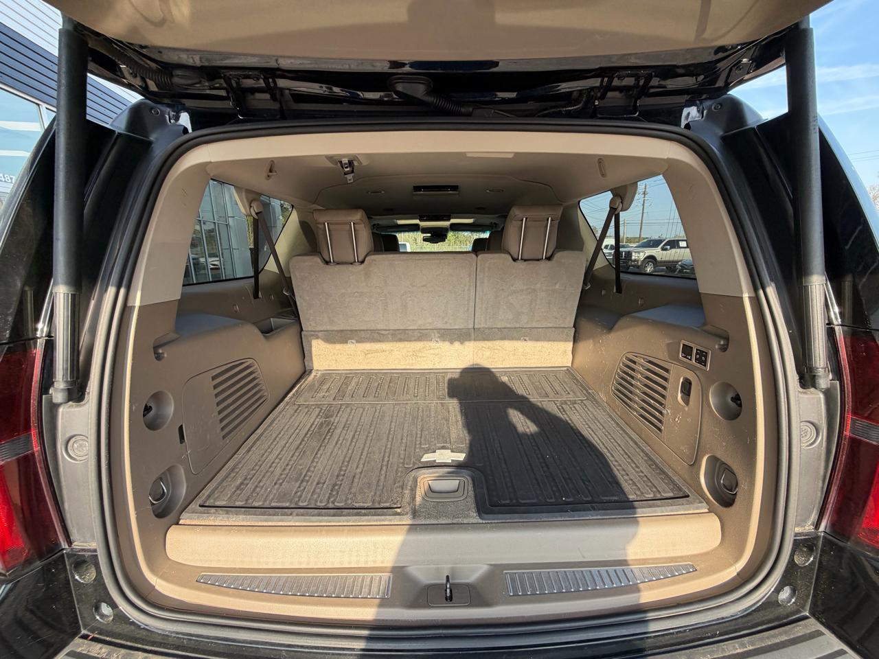 Chevrolet Suburban 2WD 4dr 1500 Premier 2018