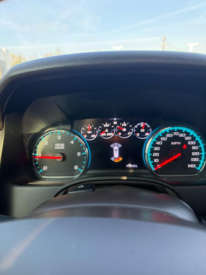 Chevrolet Suburban 2WD 4dr 1500 Premier 2018