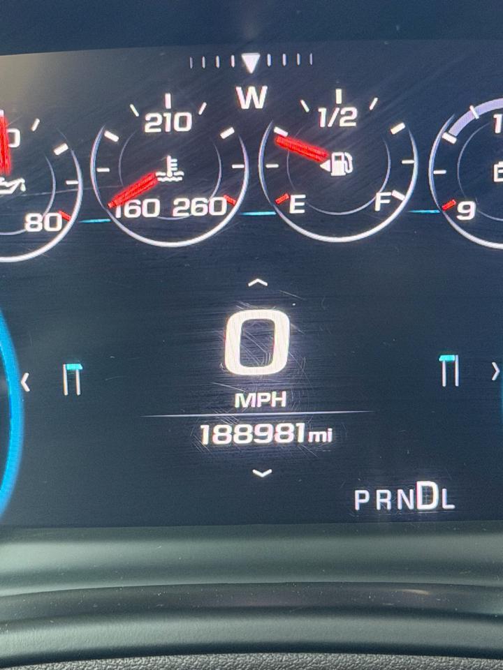 Chevrolet Suburban 2WD 4dr 1500 Premier 2018